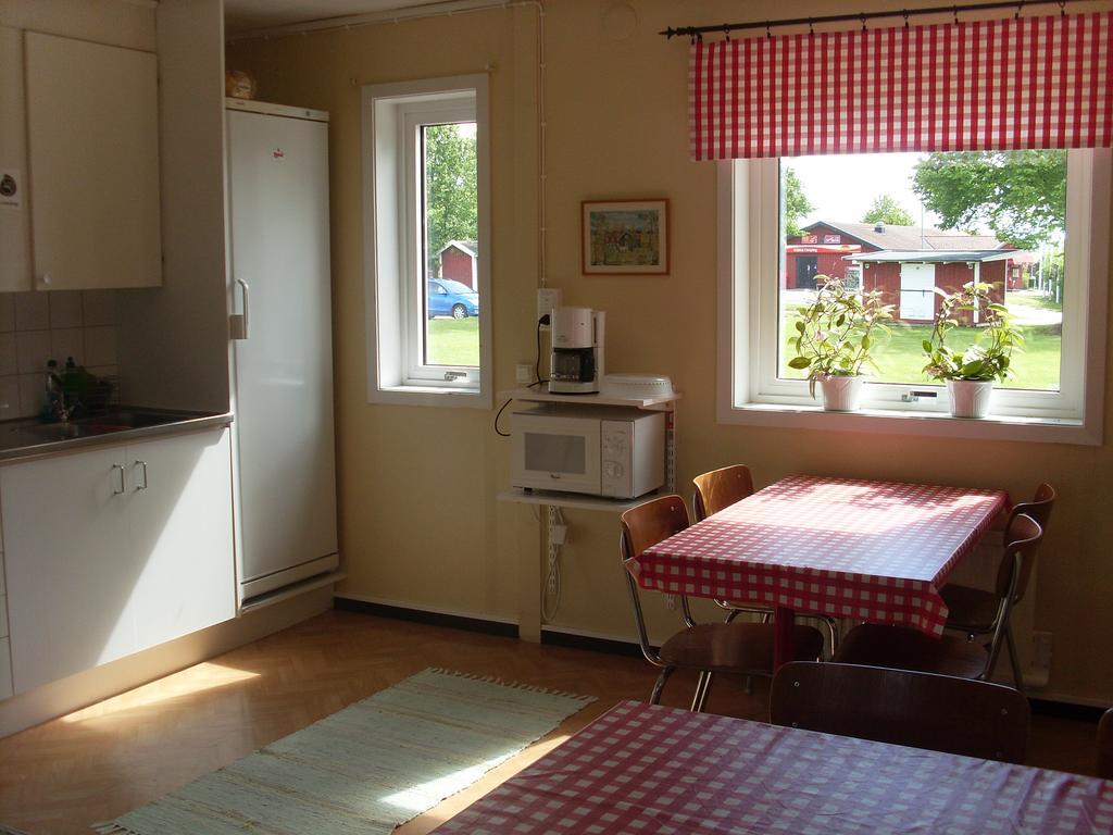 Strandterrassen Hostel Gränna Esterno foto